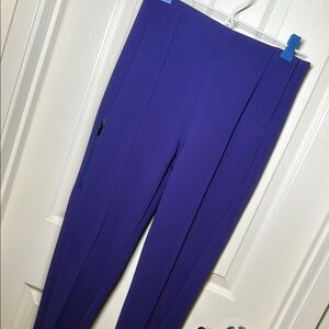 Athleta high-waisted pants. Size 6. NWOT.